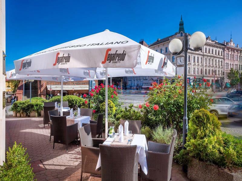 Hotel Trinity Olomouc Bagian luar foto